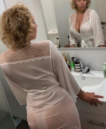 Виктория, 37 лет, 3 размер груди